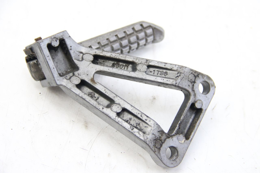 photo de PLATINE CALE PIED ARRIERE GAUCHE KAWASAKI ZX-6R ZX6R 600 (1995 - 1997) - Zoom état d’usage