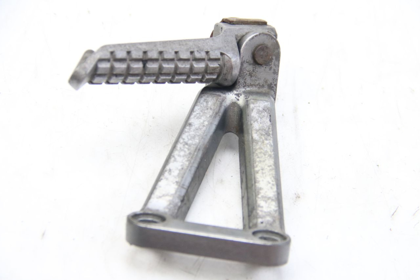 photo de PLATINE CALE PIED ARRIERE GAUCHE KAWASAKI ZX-6R ZX6R 600 (1995 - 1997) - Gros plan technique