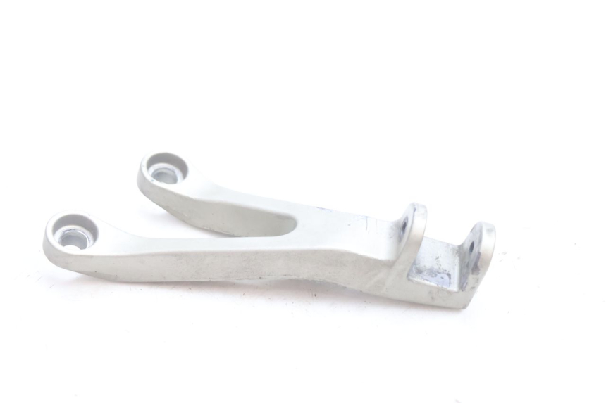 photo de PLATINE CALE PIED ARRIERE GAUCHE KAWASAKI ZX-6R ZX6R 600 (2000 - 2002) - Détail de la pièce