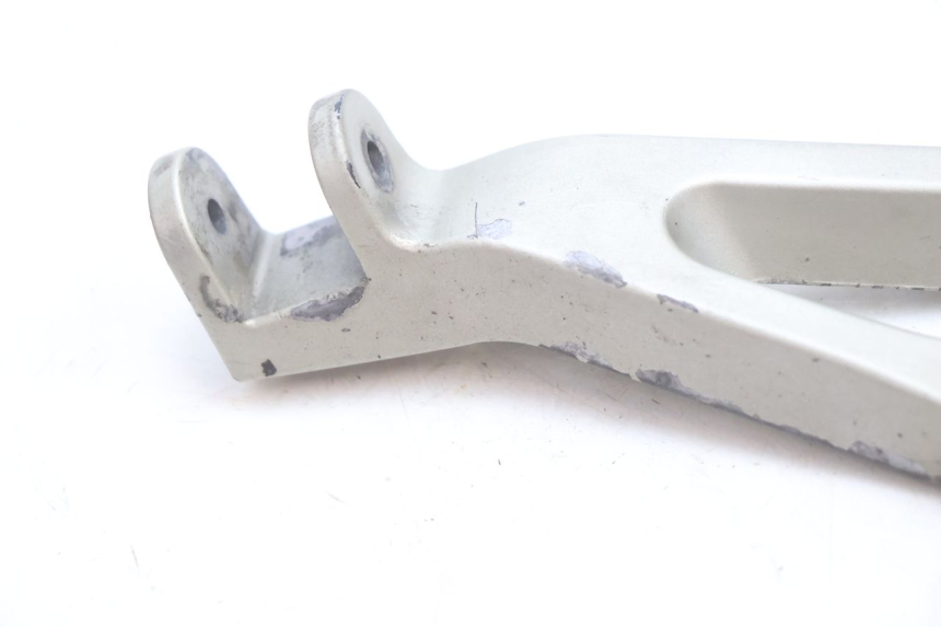 photo de PLATINE CALE PIED ARRIERE GAUCHE KAWASAKI ZX-6R ZX6R 600 (2000 - 2002) - Autre angle de vue