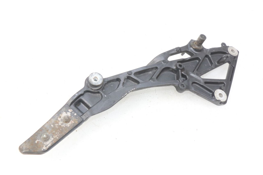 photo de PLATINE CALE PIED AVANT DROIT HONDA CBRF CBR-F PC41 600 (2011 - 2013) - Zoom état d’usage