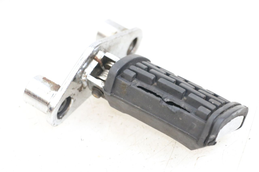 photo de PLATINE CALE PIED AVANT DROIT APRILIA CLASSIC 125 (1995 - 2001) - Vue d’ensemble