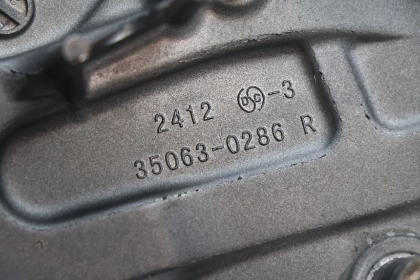 photo de PLATINE CALE PIED AVANT DROIT KAWASAKI ER-6 ER6 N 650 (2005 - 2009) - Vue produit