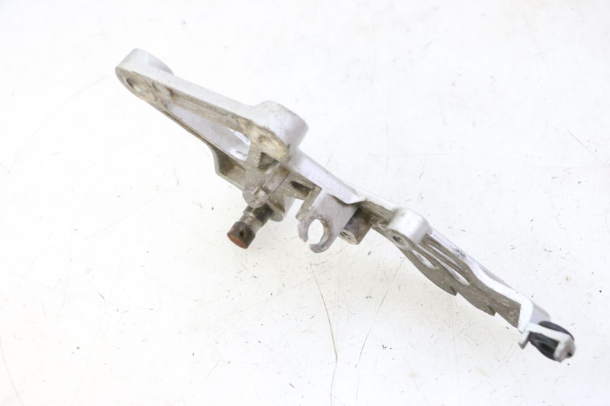 photo de PLATINE CALE PIED AVANT DROIT STAHO FH 50 (2018 - 2019) - Autre angle de vue