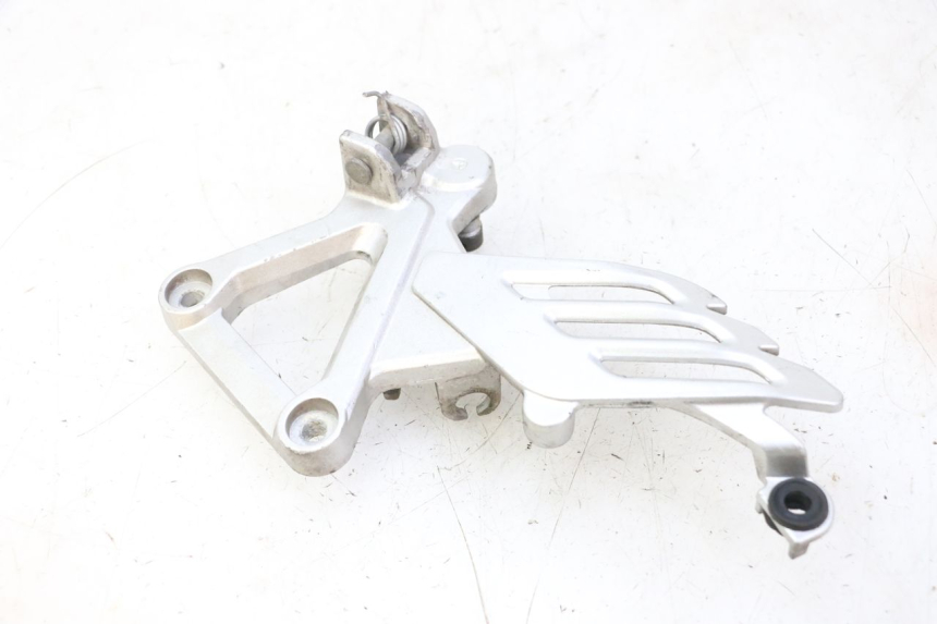 photo de PLATINE CALE PIED AVANT DROIT STAHO FH 50 (2018 - 2019) - Vue d’ensemble