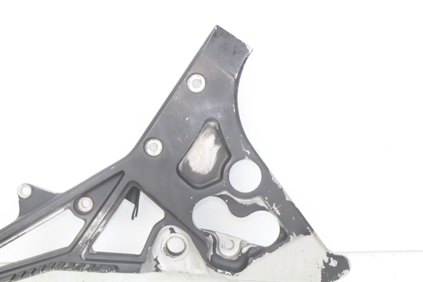 photo de PLATINE CALE PIED AVANT DROIT YAMAHA FJ 3CX 1200 (1986 - 1996) - Gros plan technique