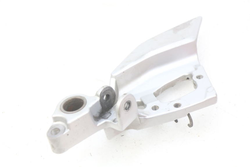photo de PLATINE CALE PIED AVANT DROIT YAMAHA FJR ABS 1300 (2016 - 2020) - Autre angle de vue