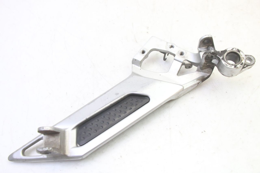 photo de PLATINE CALE PIED AVANT DROIT YAMAHA FJR ABS 1300 (2006 - 2012) - Vue d’ensemble