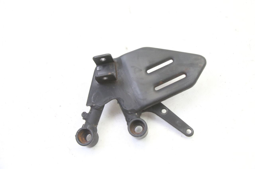 photo de PLATINE CALE PIED AVANT DROIT MAG POWER R-STREET 50 (2016 - 2025) - Détail de la pièce