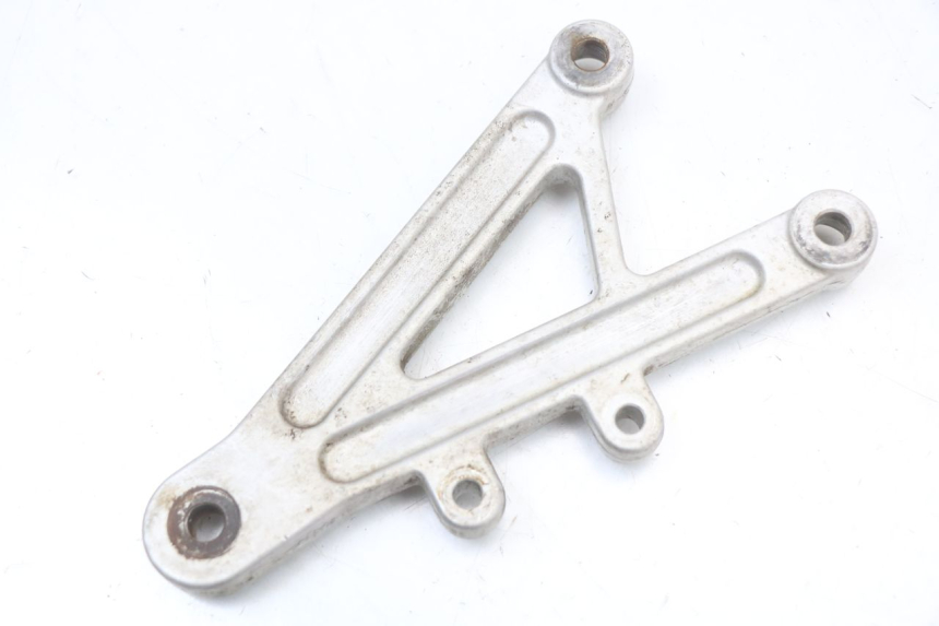 photo de PLATINE CALE PIED AVANT DROIT APRILIA RS 50 (2006 - 2010) - Zoom état d’usage