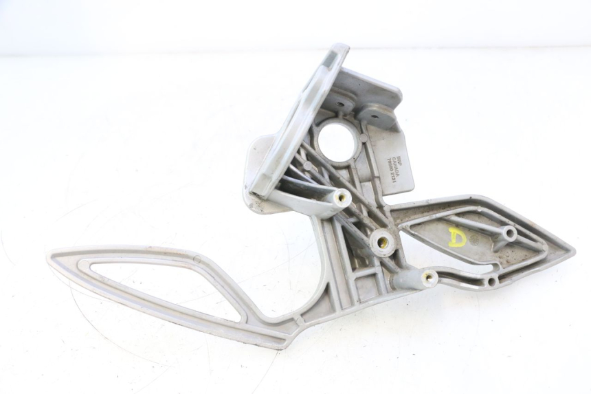 photo de PLATINE CALE PIED AVANT DROIT CAN-AM SPYDER RS 1000 (2008 - 2012) - Pièce contrôlée