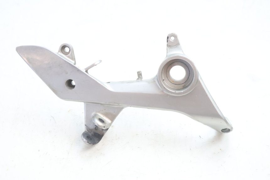 photo de PLATINE CALE PIED AVANT DROIT HONDA VFR FI RC46 800 (1998 - 2001) - Vue principale