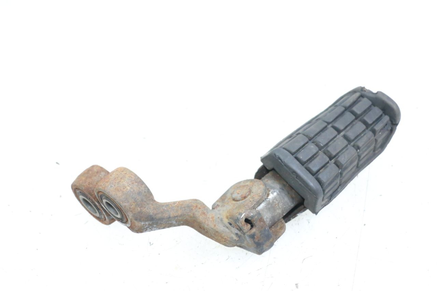 photo de PLATINE CALE PIED AVANT DROIT YAMAHA XJ F 900 (1983 - 1994) - Vue d’ensemble