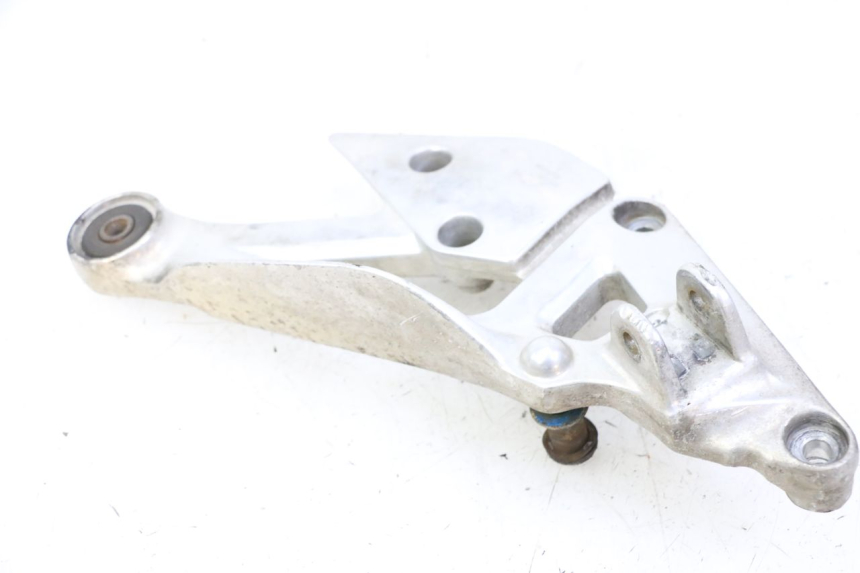 photo de PLATINE CALE PIED AVANT DROIT YAMAHA XJN DIVERSION 600 (2000 - 2003) - Marquages et références