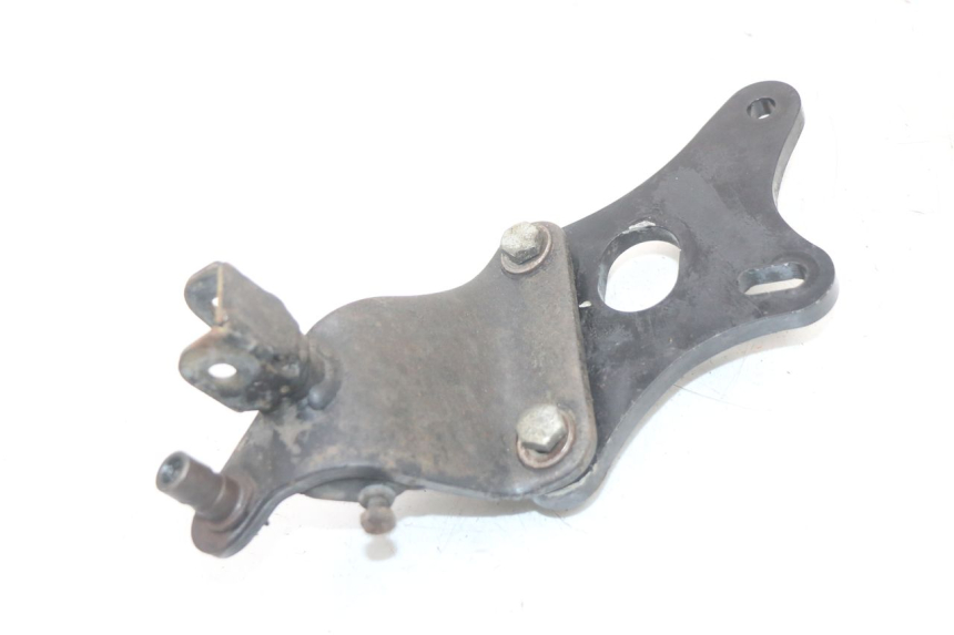 photo de PLATINE CALE PIED AVANT DROIT YAMAHA XVS DRAG STAR DRAGSTAR 650 (1997 - 2007) - Détail de la pièce