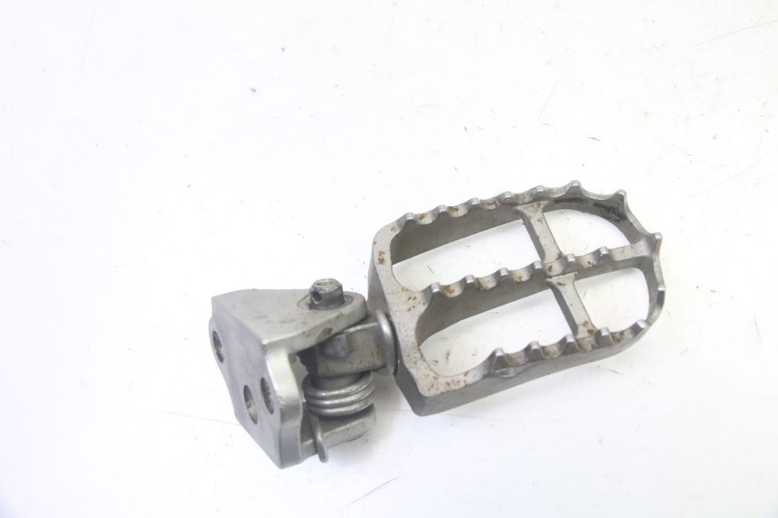 photo de PLATINE CALE PIED AVANT DROIT YAMAHA YZF YZ-F 450 (2014 - 2016) - Vue principale