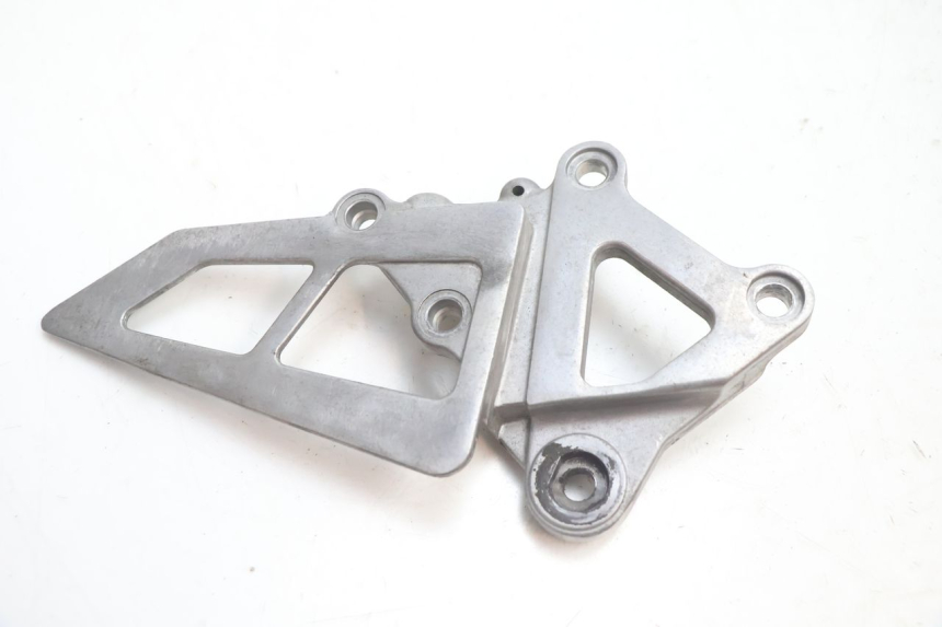 photo de PLATINE CALE PIED AVANT DROIT KAWASAKI ZX-6R ZX6R 600 (1995 - 1997) - Vue principale