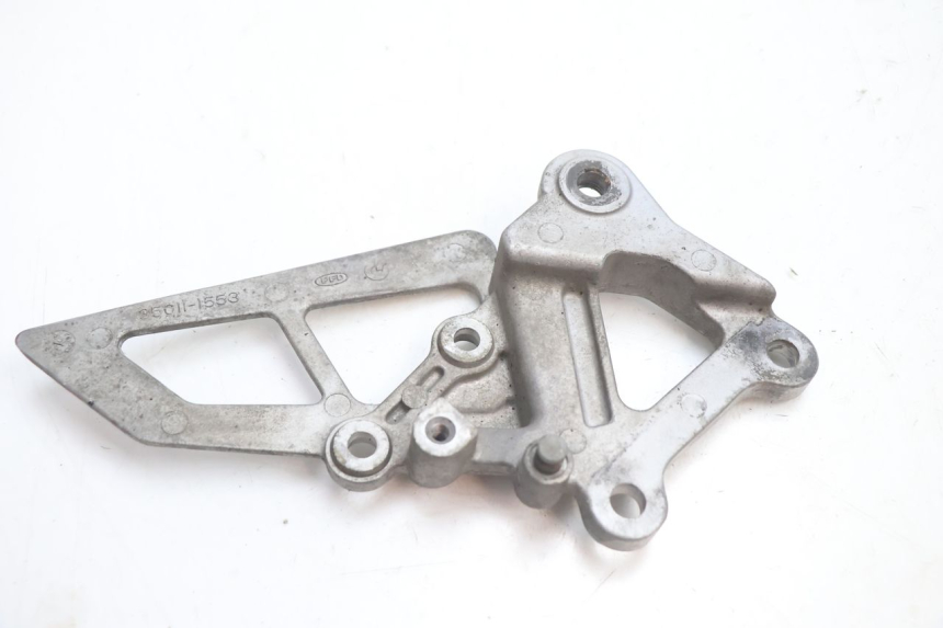 photo de PLATINE CALE PIED AVANT DROIT KAWASAKI ZX-6R ZX6R 600 (1995 - 1997) - Autre angle de vue