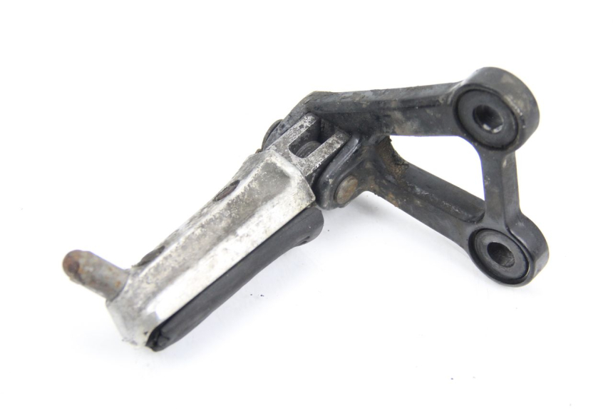 photo de PLATINE CALE PIED AVANT GAUCHE HONDA CBR F SC21 1000 (1986 - 1992) - Détail de la pièce