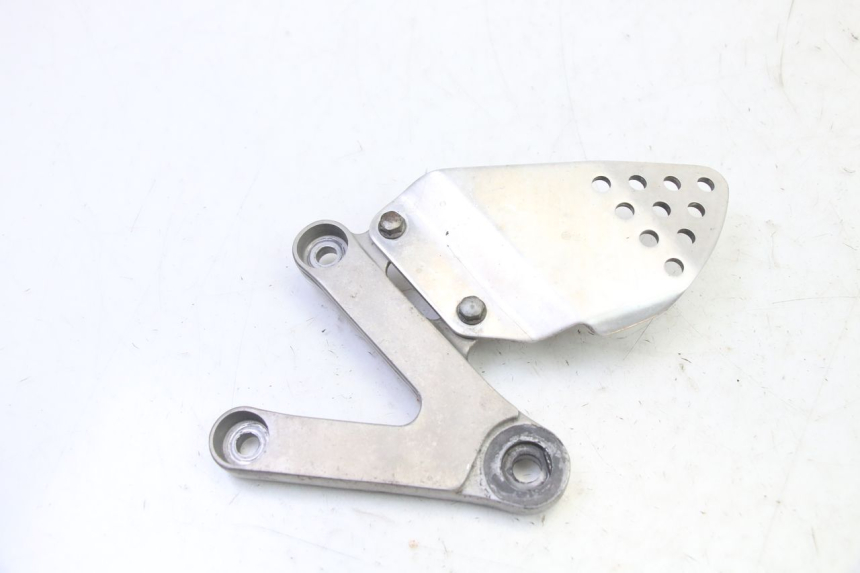 photo de PLATINE CALE PIED AVANT GAUCHE HONDA CBR RR FIREBLADE 900 (1992 - 1994) - Vue principale