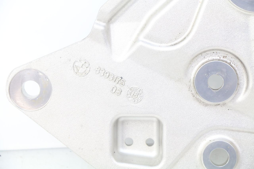 photo de PLATINE CALE PIED AVANT GAUCHE BMW F GS K81 850 (2018 - 2023) - Vue d’ensemble