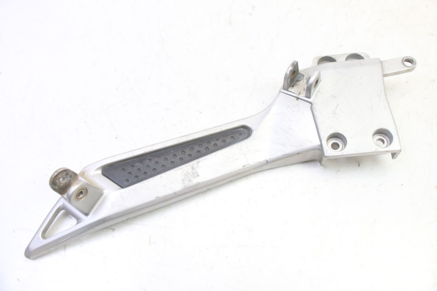 photo de PLATINE CALE PIED AVANT GAUCHE YAMAHA FJR ABS 1300 (2006 - 2012) - Vue d’ensemble