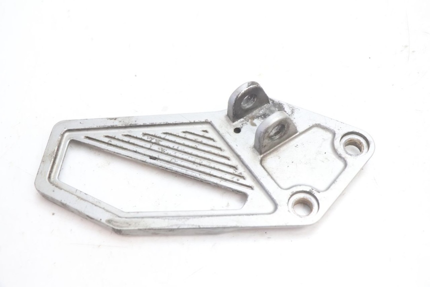 photo de PLATINE CALE PIED AVANT GAUCHE KAWASAKI GPX F ZX750F 750 (1986 - 1990) - Détail de la pièce