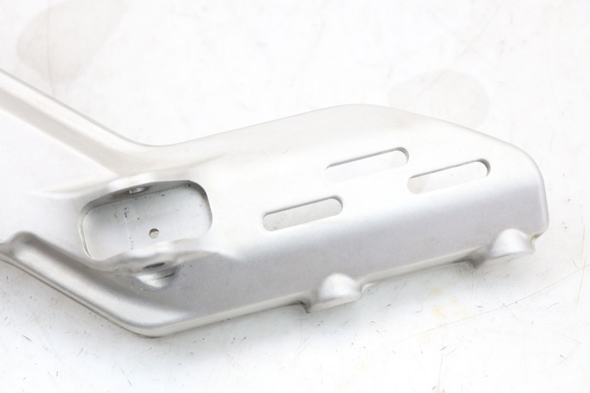 photo de PLATINE CALE PIED AVANT GAUCHE HUSQVARNA SVARTPILEN 401 (2018 - 2023) - Autre angle de vue