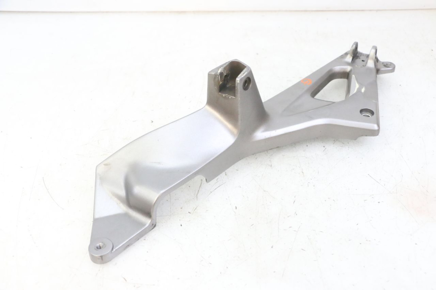 photo de PLATINE CALE PIED AVANT GAUCHE HONDA NTV DEAUVILLE ABS 700 (2007 - 2016) - Pièce contrôlée