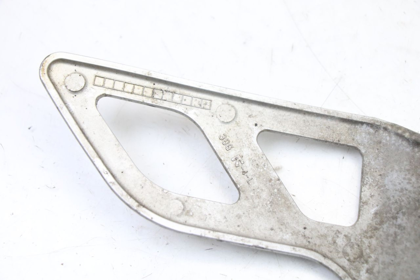 photo de PLATINE CALE PIED AVANT GAUCHE SUZUKI GSX F GSXF 650 (2007 - 2015) - Vue d’ensemble