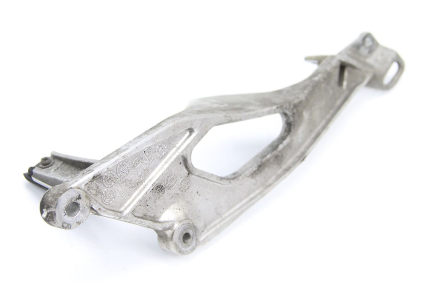 photo de PLATINE CALE PIED AVANT GAUCHE YAMAHA TDM ABS 900 (2002 - 2014) - Zoom état d’usage