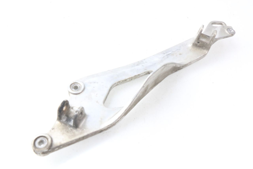 photo de PLATINE CALE PIED AVANT GAUCHE YAMAHA TDM ABS 900 (2002 - 2014) - Pièce contrôlée