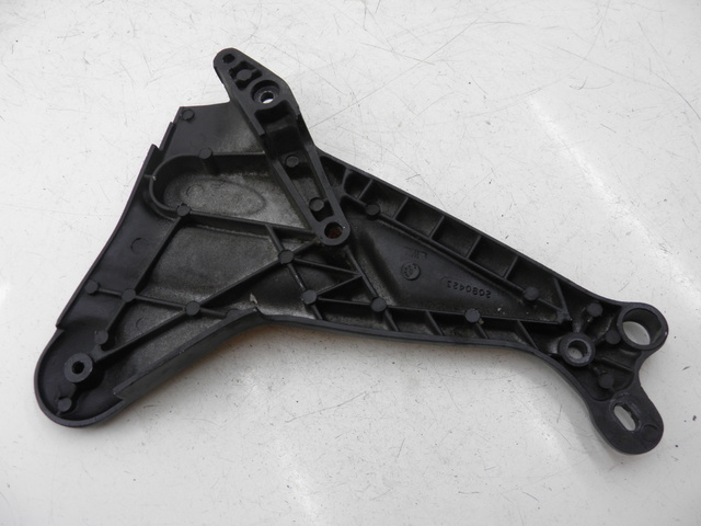 photo de PLATINE CALE PIED AVANT GAUCHE TRIUMPH TROPHY 1200 (1996 - 2003) - Zoom état d’usage