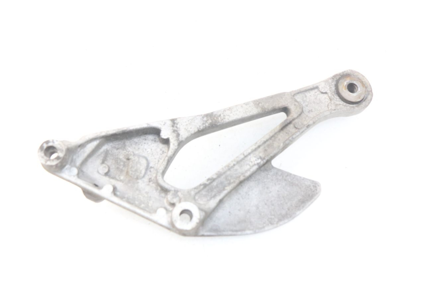 photo de PLATINE CALE PIED AVANT GAUCHE YAMAHA XJ600 XJ DIVERSION 600 (1992 - 1997) - Zoom état d’usage