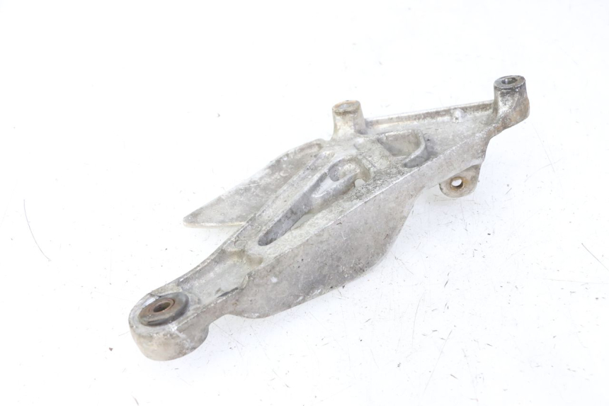 photo de PLATINE CALE PIED AVANT GAUCHE YAMAHA XJN DIVERSION 600 (2000 - 2003) - Détail de la pièce