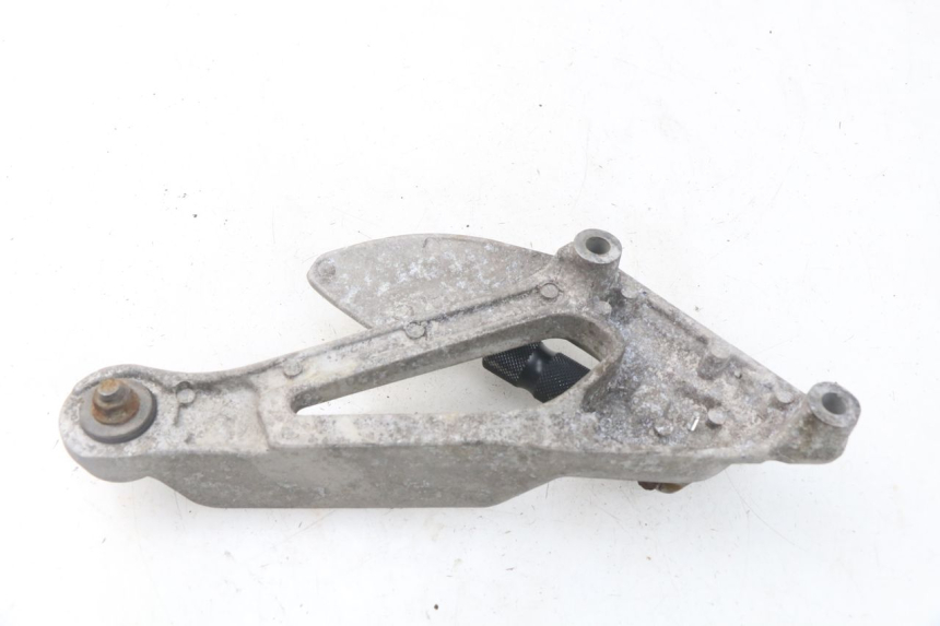 photo de PLATINE CALE PIED AVANT GAUCHE YAMAHA XJN XJ N DIVERSION 600 (1994 - 1997) - Gros plan technique