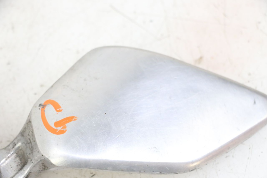 photo de PLATINE CALE PIED AVANT GAUCHE YAMAHA FZS FAZER 600 (2001 - 2003) - Vue d’ensemble