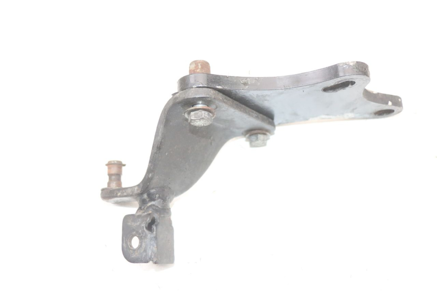 photo de PLATINE CALE PIED AVANT GAUCHE YAMAHA XVS DRAG STAR DRAGSTAR 650 (1997 - 2007) - Vue d’ensemble