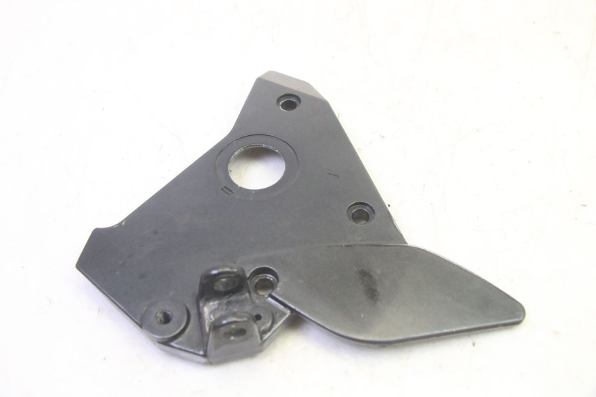 photo de PLATINE CALE PIED AVANT GAUCHE KAWASAKI ZR 7 750 (1999 - 2004) - Détail de la pièce