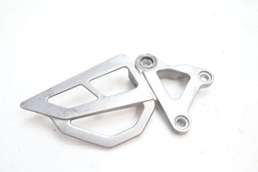 photo de PLATINE CALE PIED AVANT GAUCHE KAWASAKI ZX-6R ZX6R 600 (1995 - 1997) - Détail de la pièce