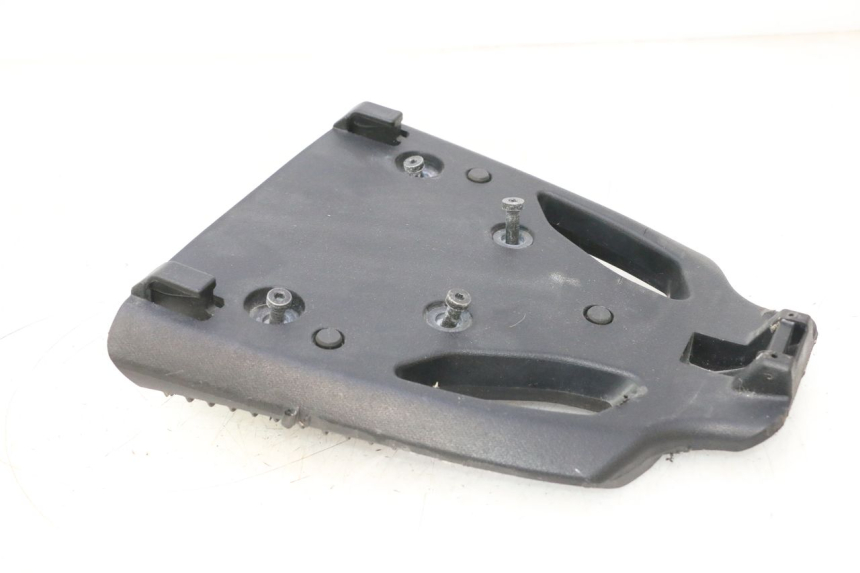 photo de PLATINE TOP CASE PIAGGIO MP3 HPE 530 (2022 - 2026) - Vue produit