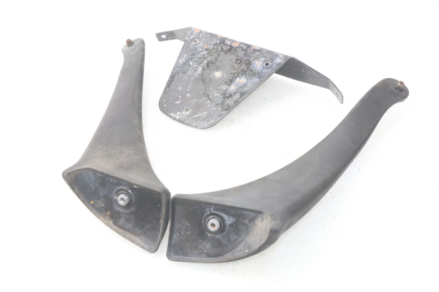 photo de PLATINE TOP CASE PIAGGIO SKIPPER 125 (2000 - 2004) - Zoom état d’usage