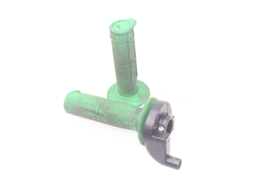 photo de POIGNEE ACCELERATEUR ORION AGB37 CRF1 DIRT BIKE 125 (2013 - 2021) - Vue principale