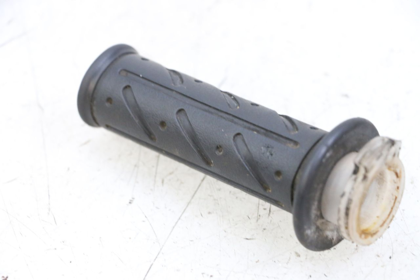 photo de POIGNEE ACCELERATEUR KYMCO AGILITY 4T 50 (2018 - 2022) - Vue principale