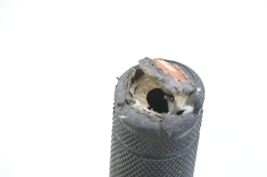 photo de POIGNEE ACCELERATEUR APOLLO RFZ 125 - Détail de la pièce