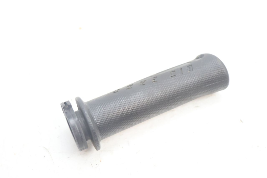 photo de POIGNEE ACCELERATEUR YAMAHA BW'S BWS 125 (2010 - 2013) - Vue principale