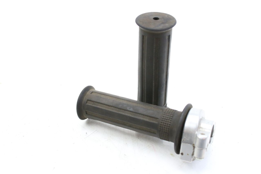 photo de POIGNEE ACCELERATEUR SUZUKI CP 80 (1985 - 1996) - Vue principale