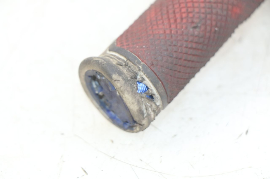 photo de POIGNEE ACCELERATEUR HONDA CR 125 (1995 - 1997) - Autre angle de vue