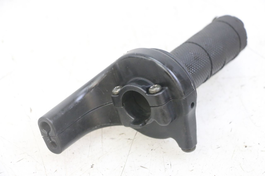 photo de POIGNEE ACCELERATEUR HONDA CRF-F CRF F 110 (2019 - 2022) - Vue d’ensemble