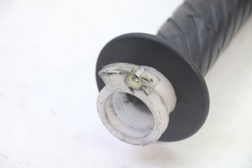 photo de POIGNEE ACCELERATEUR SYM CROX 4T 50 (2016 - 2023) - Détail de la pièce